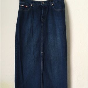 Tommy Hilfiger mid split skirt